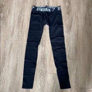Black Gymshark leggings